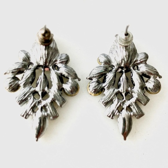 SOLD Rhinestone Smoky Gray Black Vintage Earrings Pierced Gothic Dark Academia - Picture 3 of 6